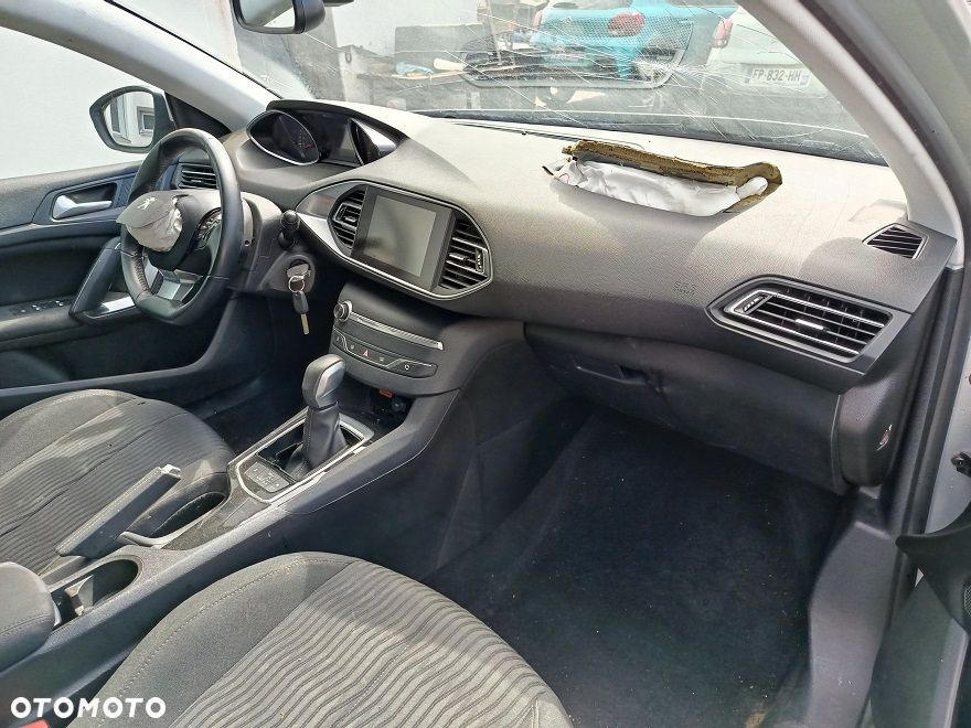 Peugeot 308 BlueHDi FAP 120 EAT6 Stop & Start Active - 5