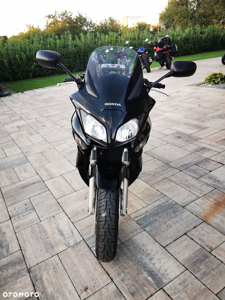 Honda CBF - 30