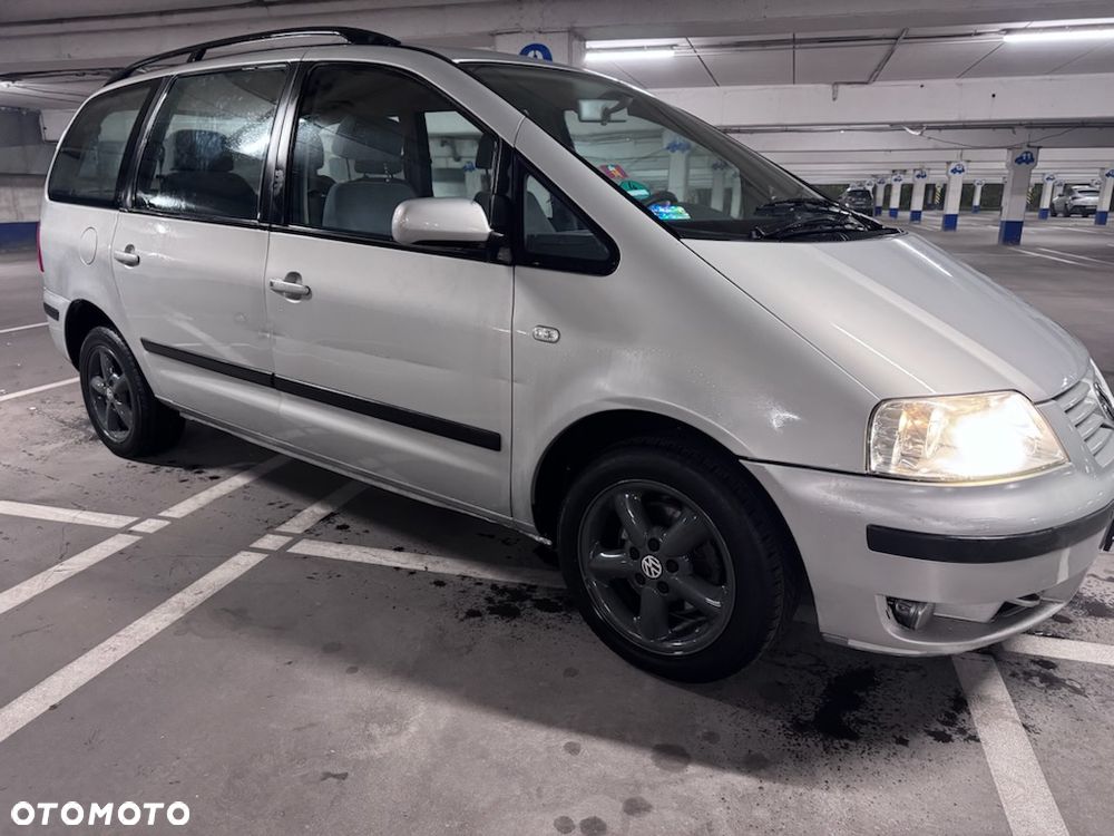 Volkswagen Sharan - 24