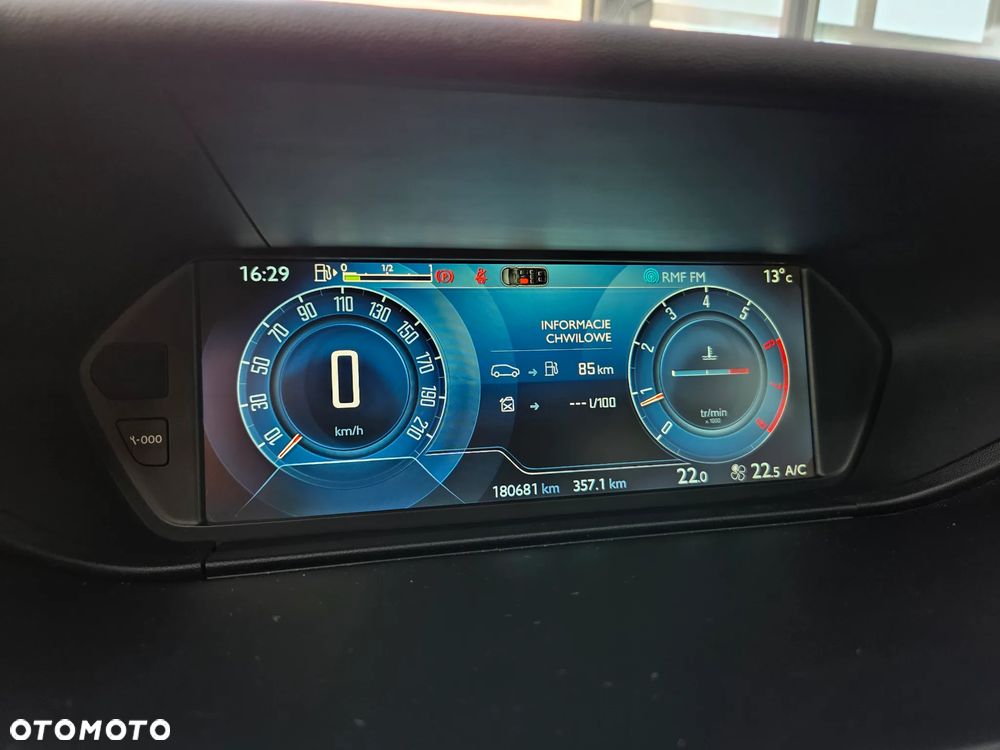 Citroën C4 Picasso THP 155 Exclusive - 28