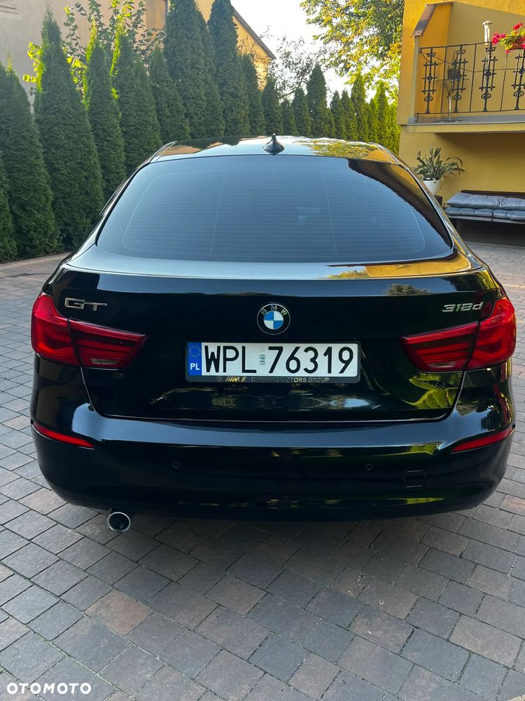 BMW 3GT 318d - 10