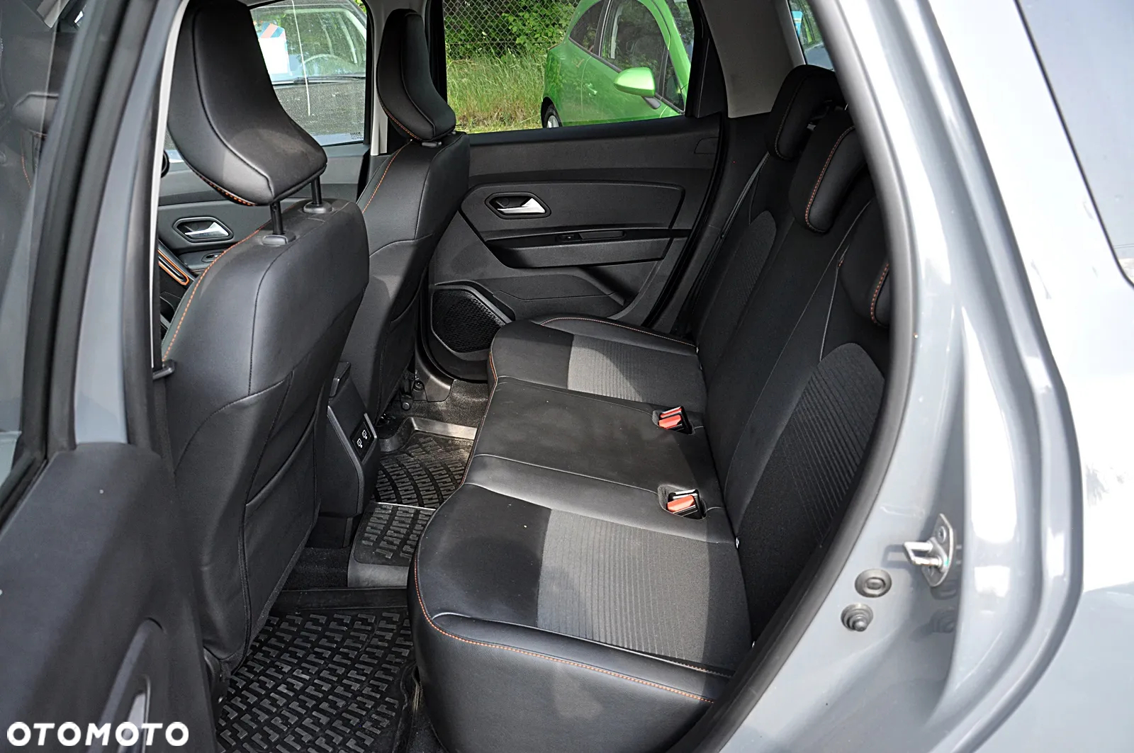 Dacia Duster 1.0 TCe Prestige - 26