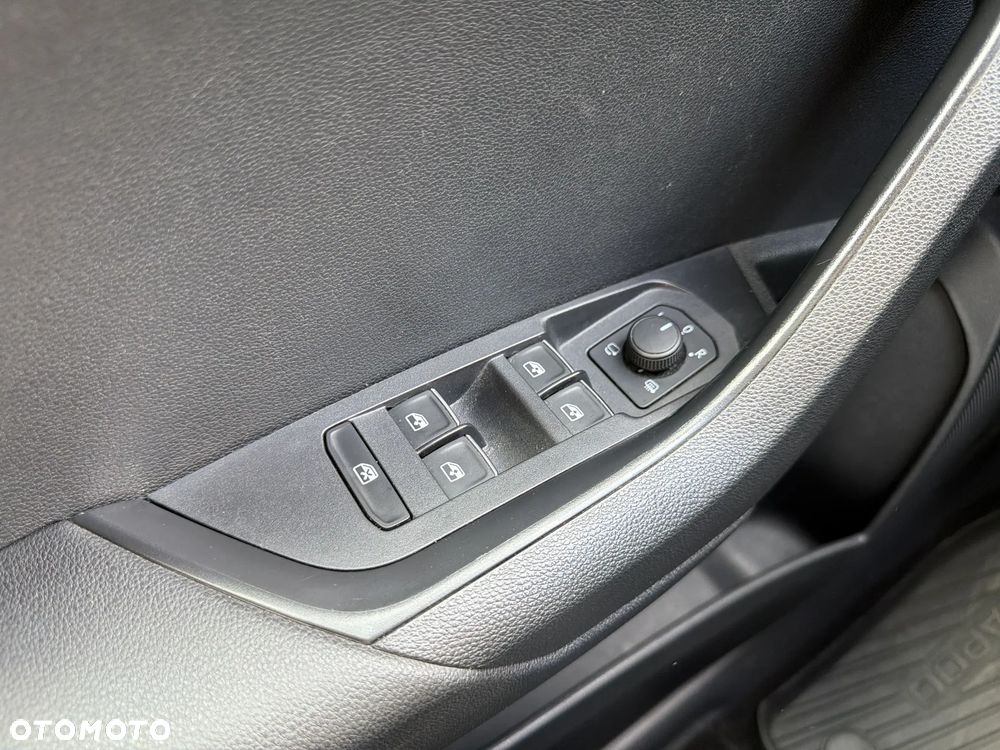 Skoda Karoq 1.5 TSI ACT 4x2 Style DSG - 25