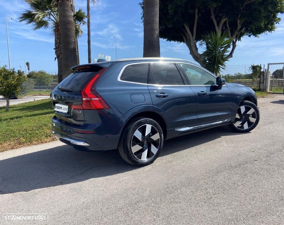 Volvo XC 60 2.0 T6 PHEV Ultra Bright - 28