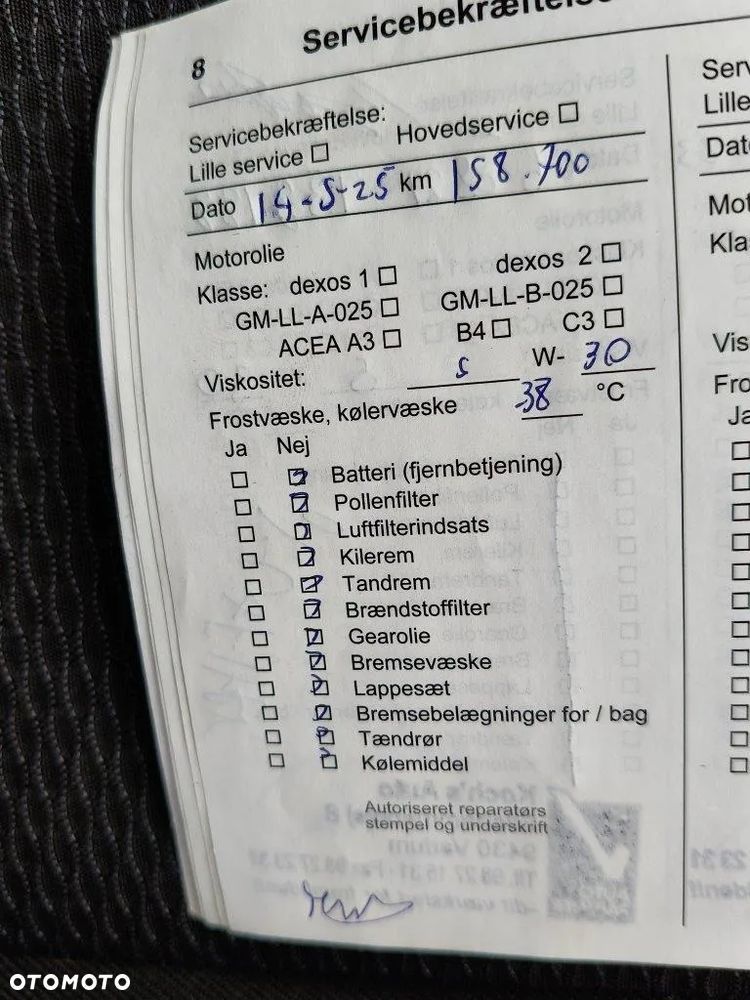 Opel Insignia 1.4 T Cosmo S&S - 16