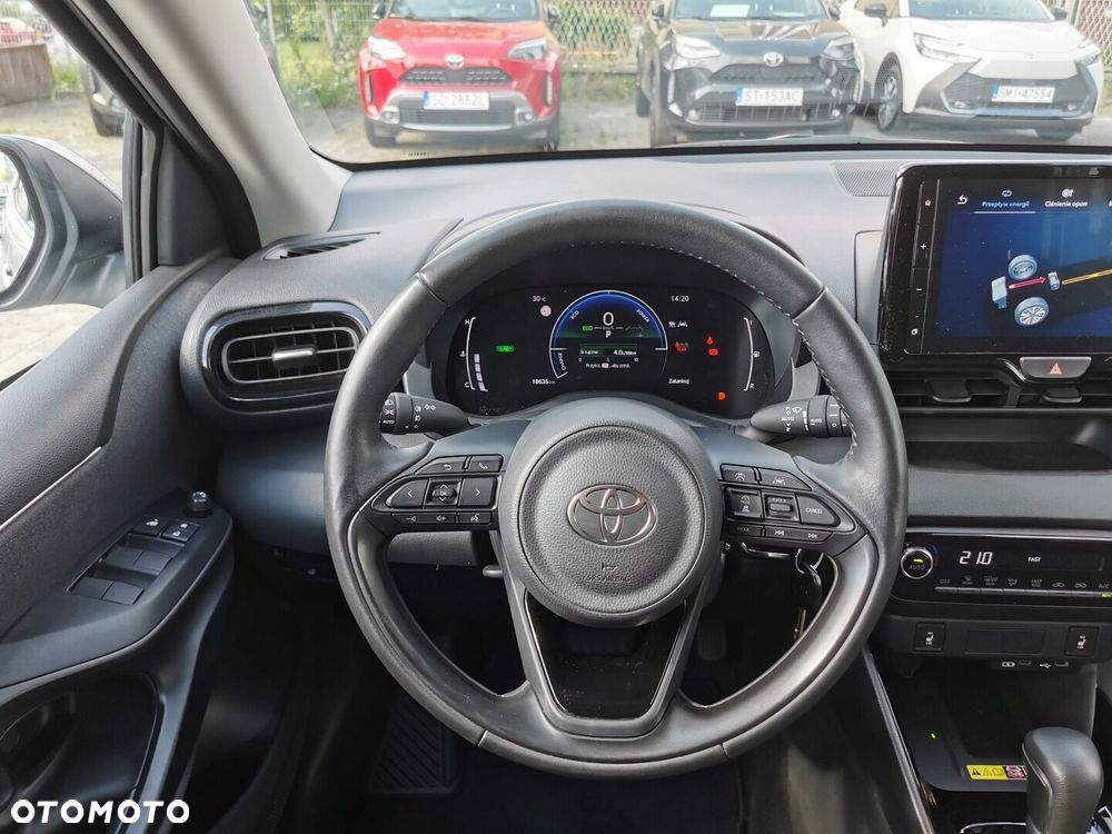 Toyota Yaris Hybrid 1.5 Style - 13