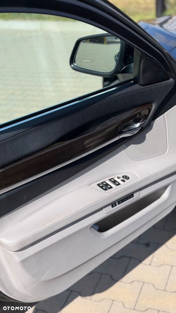 BMW Seria 7 730d - 9
