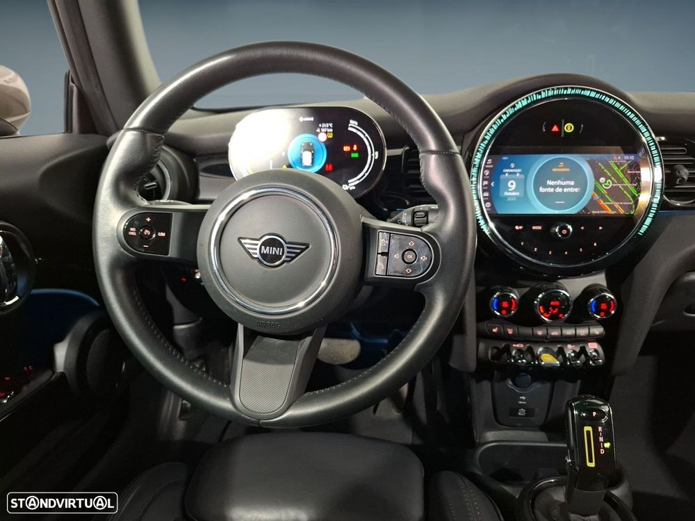 MINI 3 Portas Cooper SE Classic - 13