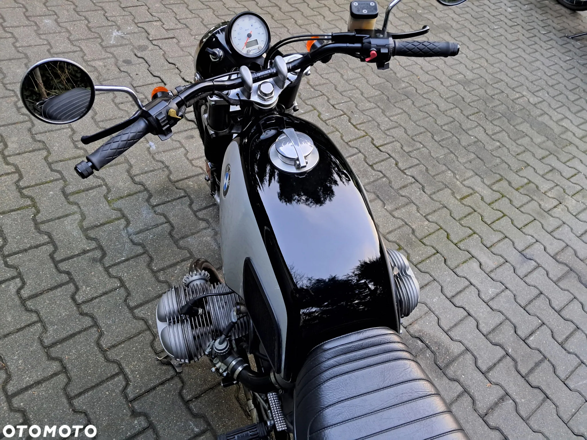 BMW R - 22