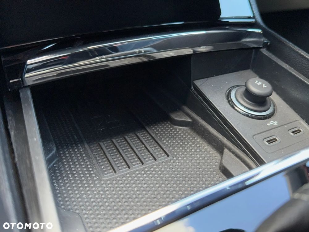 Skoda Karoq 1.5 TSI ACT Sportline DSG - 22