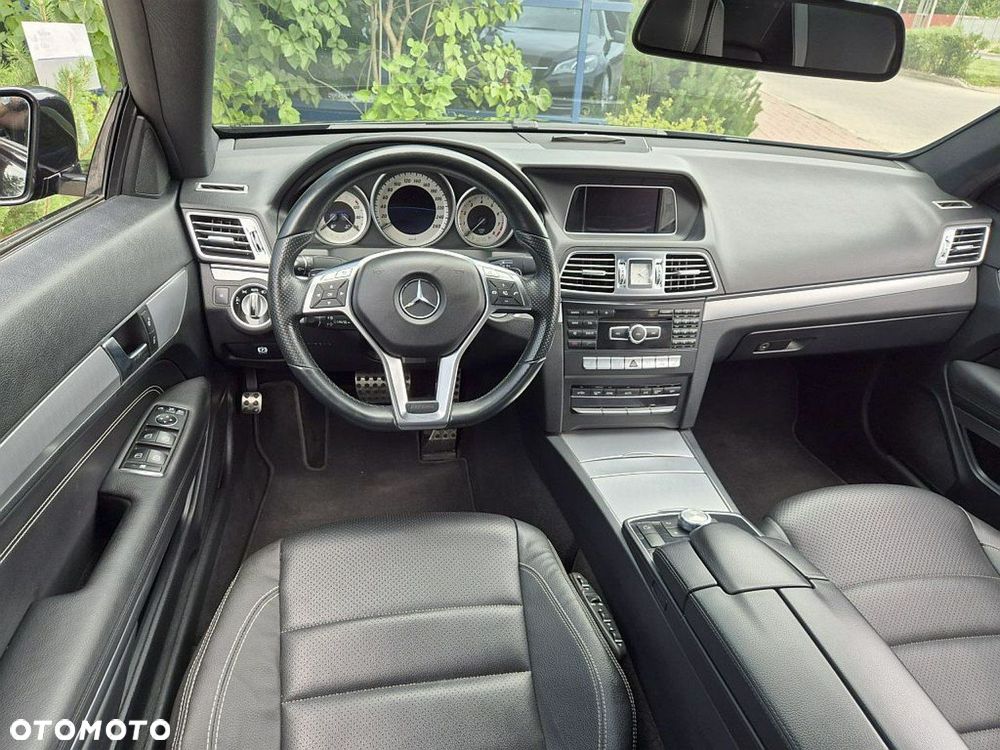 Mercedes-Benz Klasa E - 21