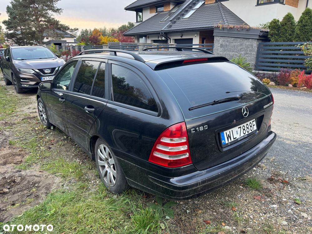 Mercedes-Benz C-Class 2005 photo 4