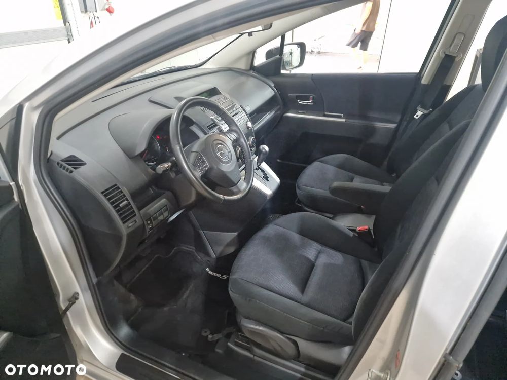 Mazda 5 2.0 Exclusive - 9