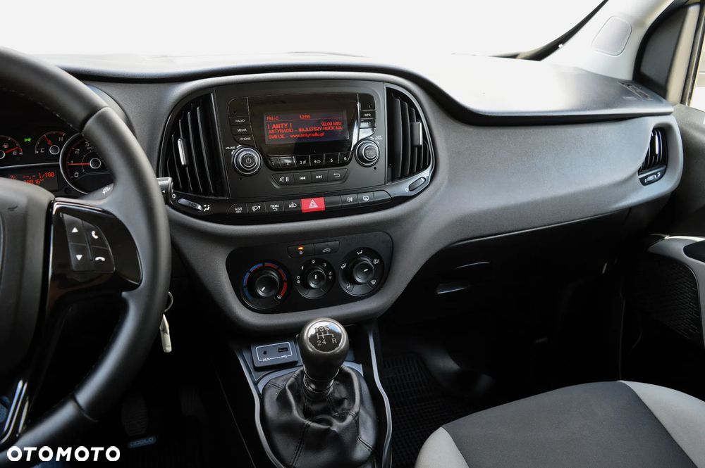 Fiat Doblo 1.4 16V Pop - 17