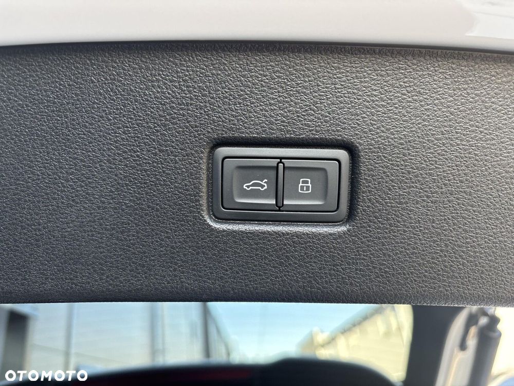 Audi Q5 Sportback - 27