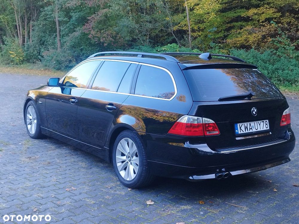 BMW 5 Series 2004 photo 3
