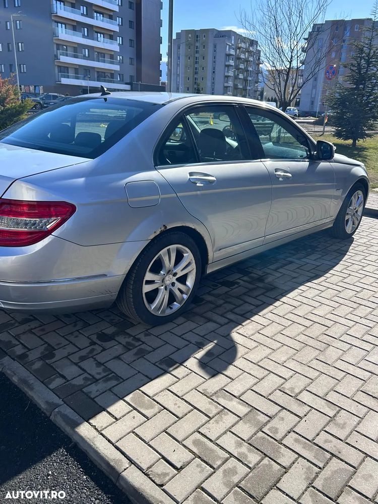 Mercedes-Benz C - 3