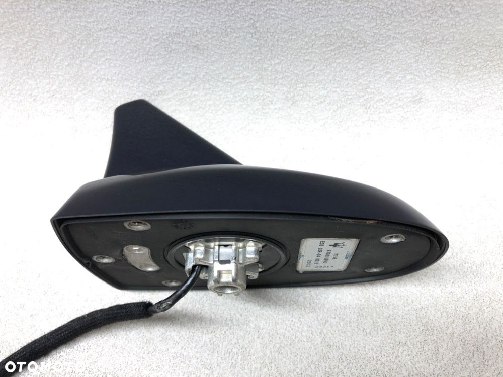 ANTENA DACHOWA REKIN  MASERATI QUATTROPORTE VI 2012 - 2022 3.0 S Q4 302 kW [411 KM] benzyna 2013 - - 3