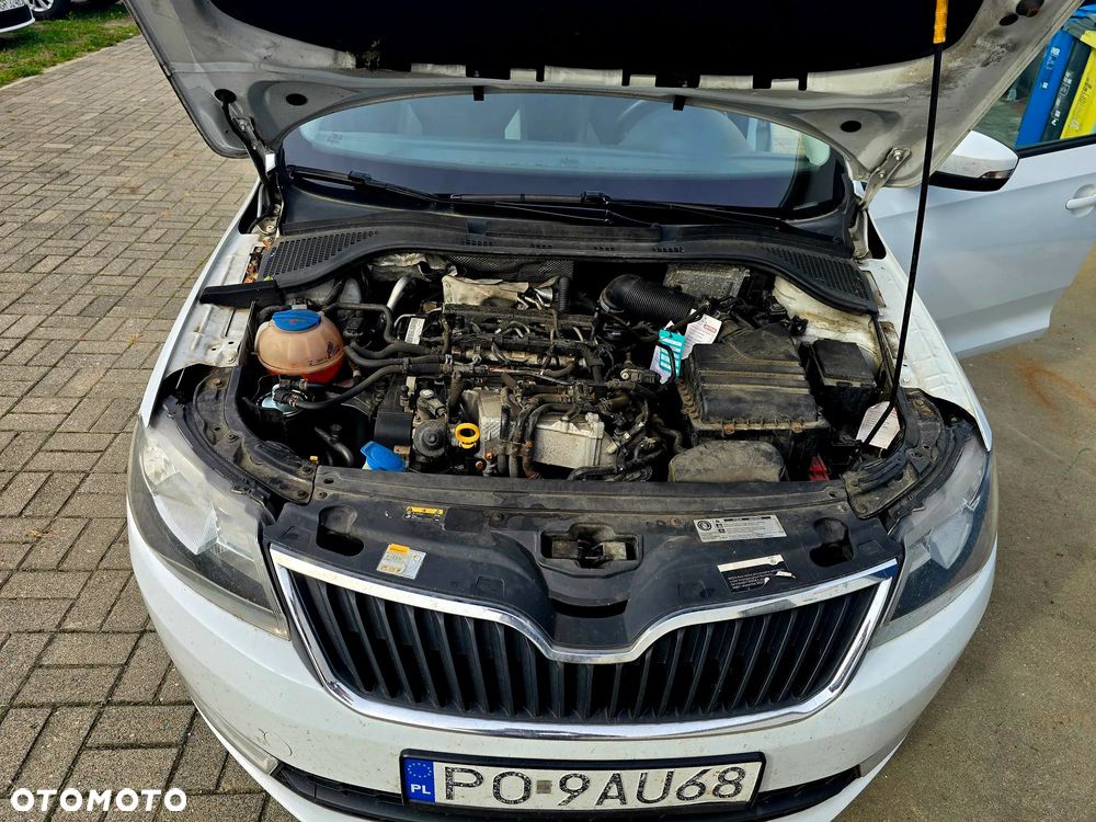 Skoda RAPID 1.6 TDI DPF Ambition - 11