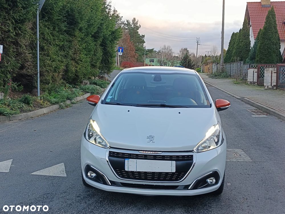 Peugeot 208 PureTech 110 Stop & Start EAT6 Tech Edition - 32