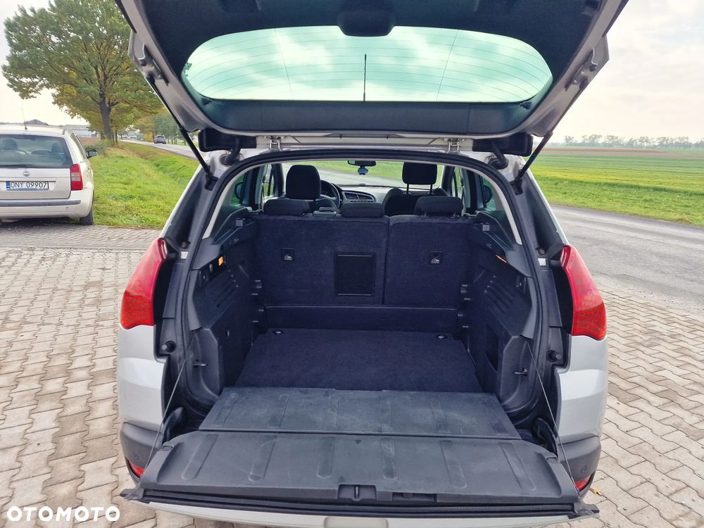 Peugeot 3008 155 THP Allure - 24