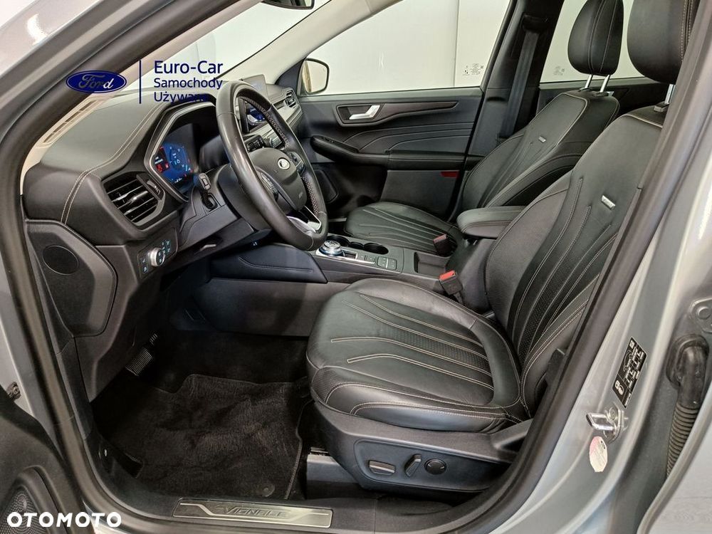 Ford Kuga - 11