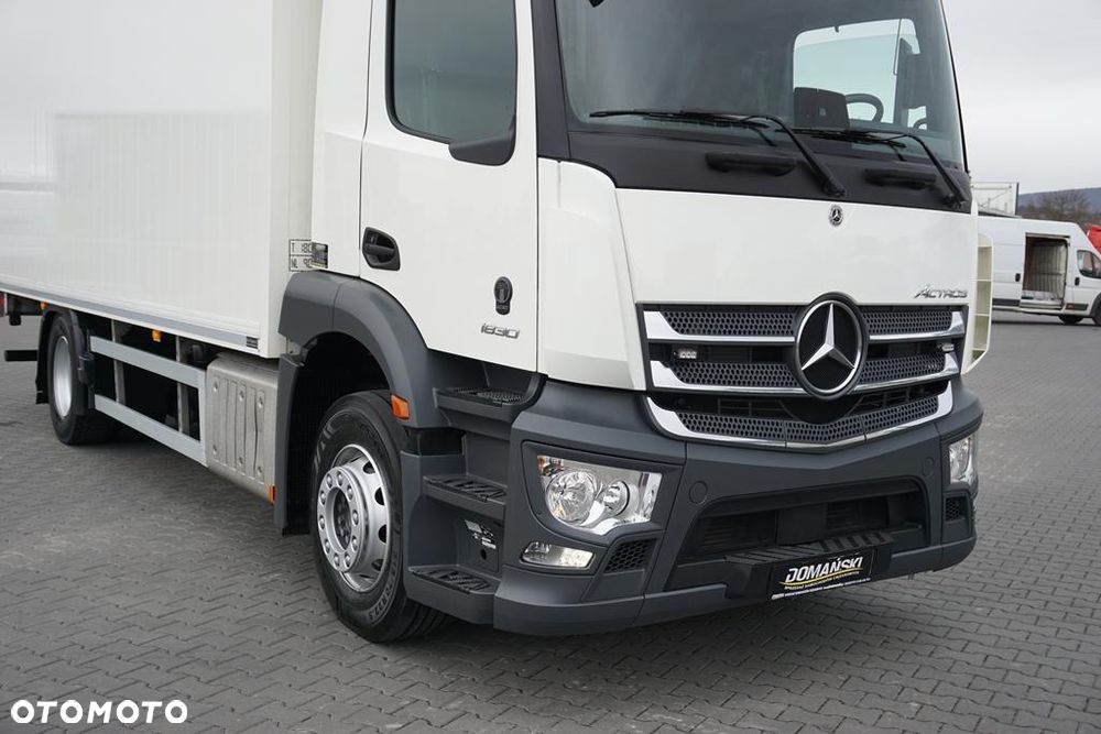 Mercedes-Benz ACTROS / 1830 / E 6 / MP 5 / KONTENER + WINDA / 16 PALET - 20
