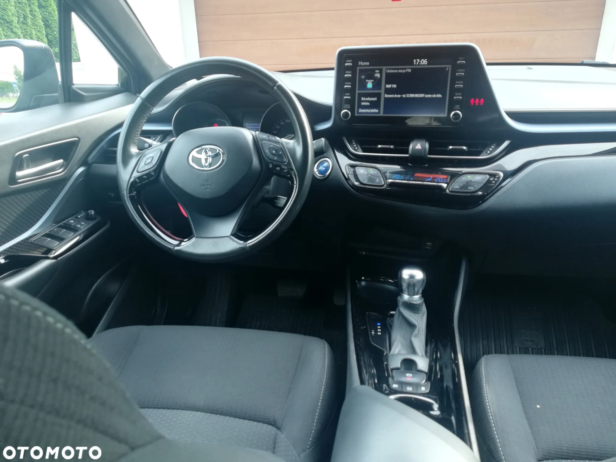 Toyota C-HR - 12