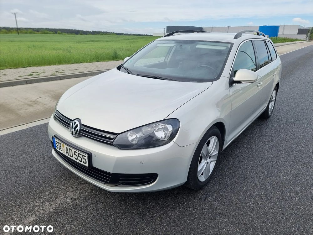 Volkswagen Golf - 1