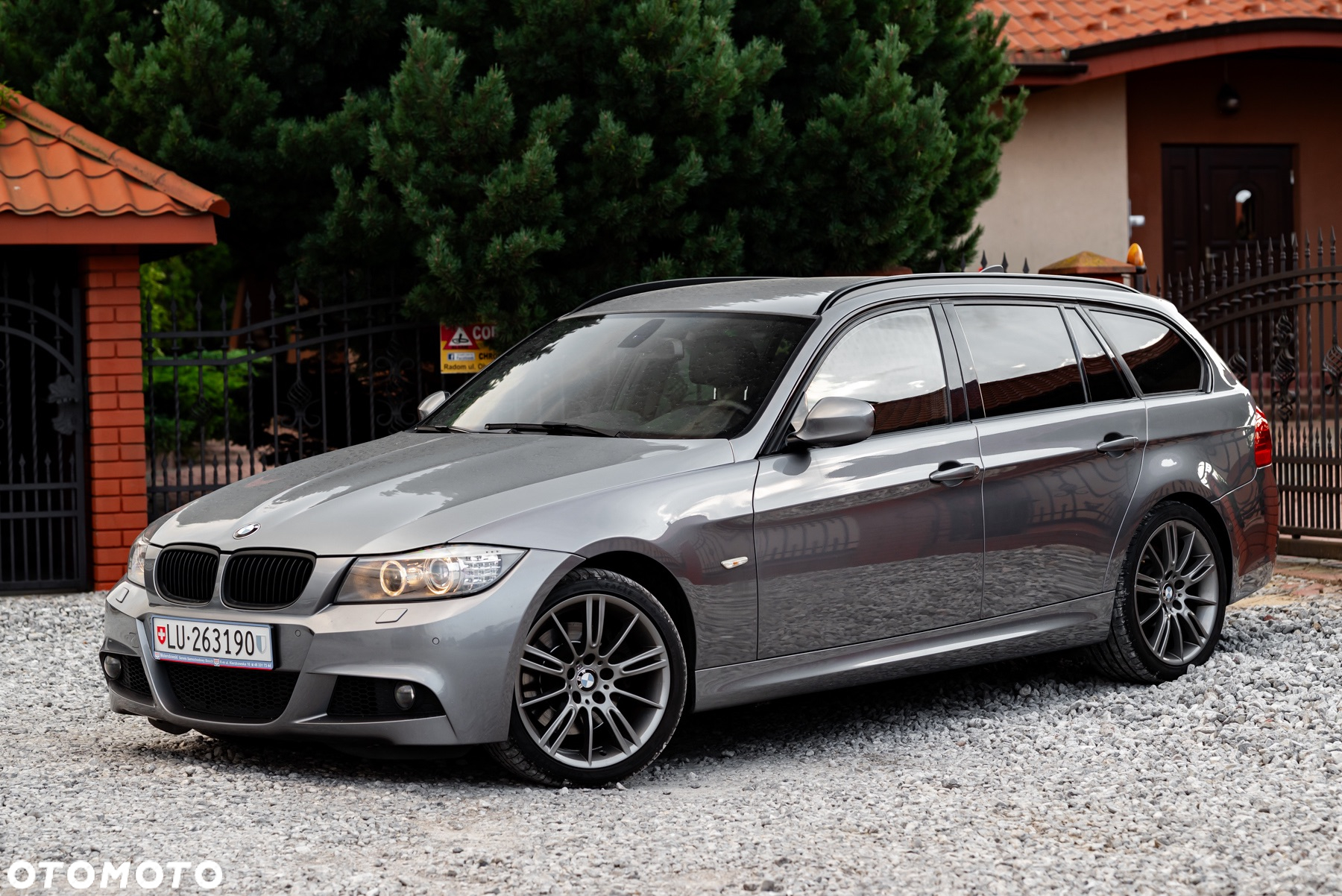 BMW Seria 3 330d xDrive DPF Touring Edition Sport - 10