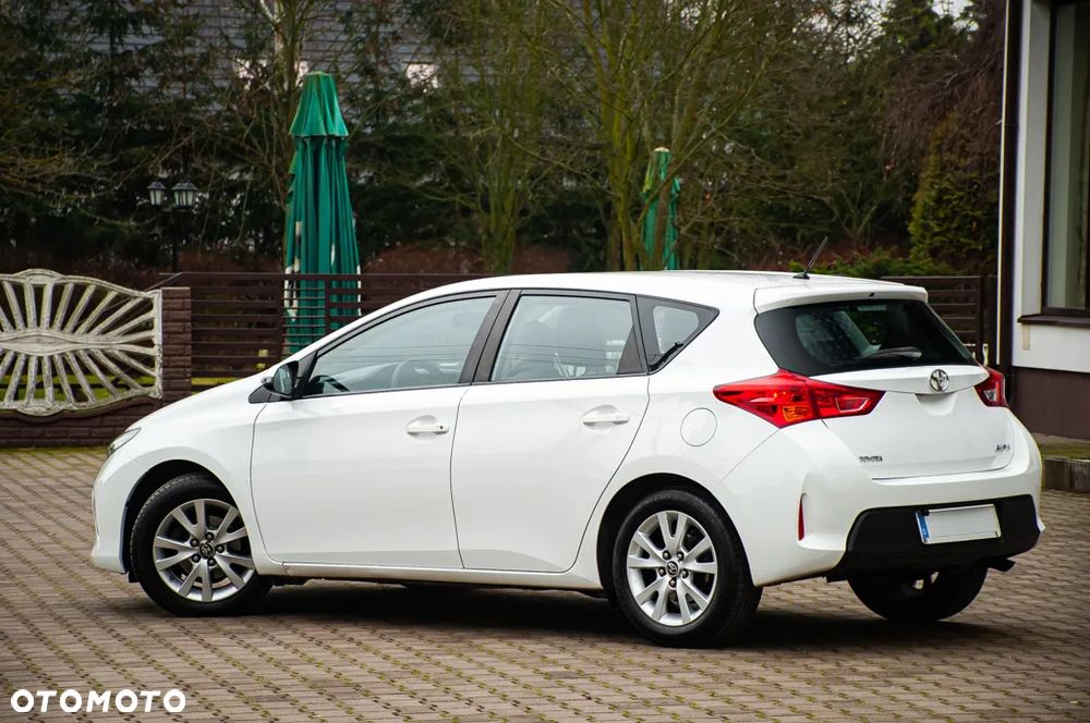 Toyota Auris 1.33 VVT-i Life - 19