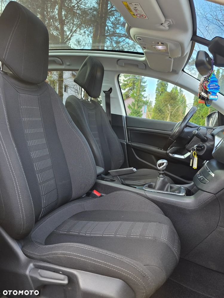 Peugeot 308 BlueHDi 120 Stop & Start Business-Line - 25