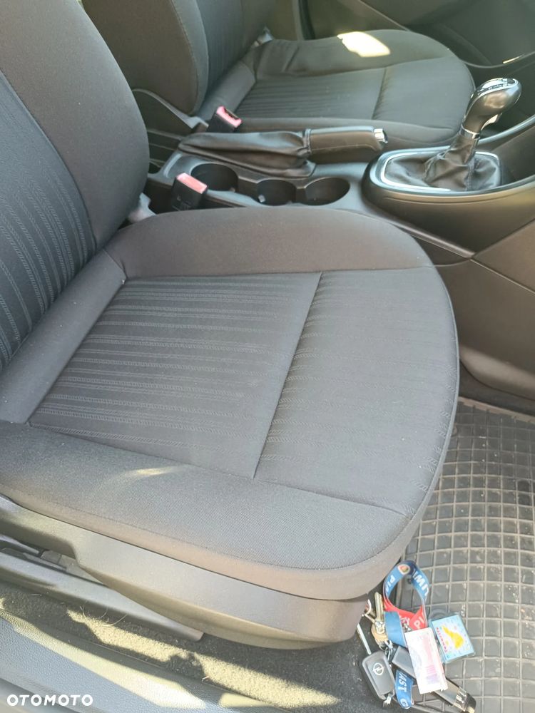 Opel Astra 1.7 CDTI Essentia - 7