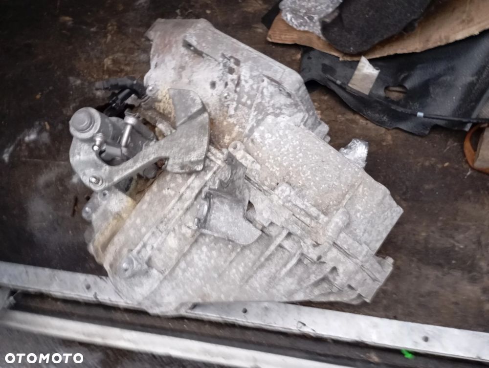 Skrzynia biegów opel Insignia A 2.0 cdti gm 55561696 gd01531 - 1