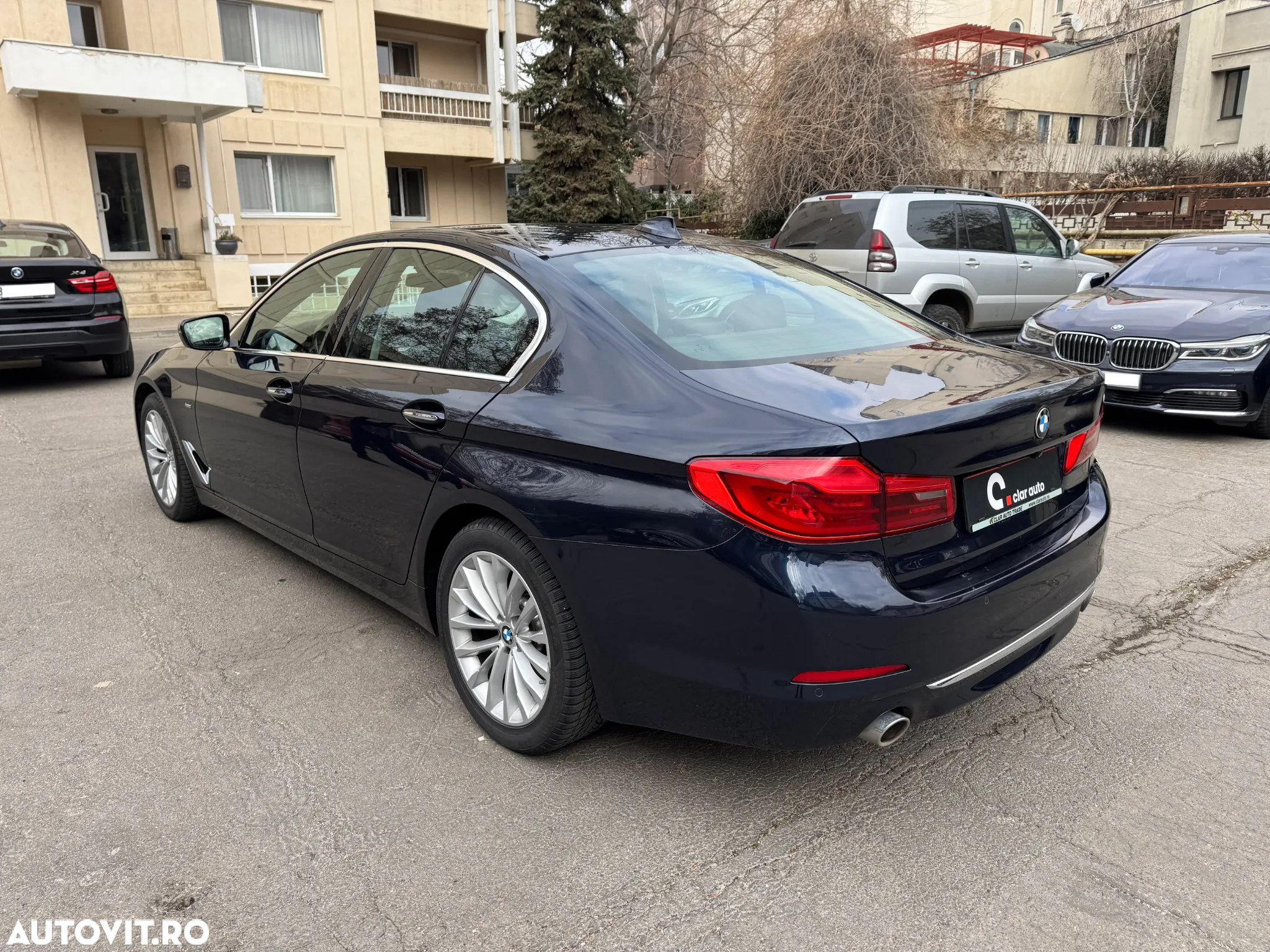 BMW Seria 5 530d xDrive AT - 4