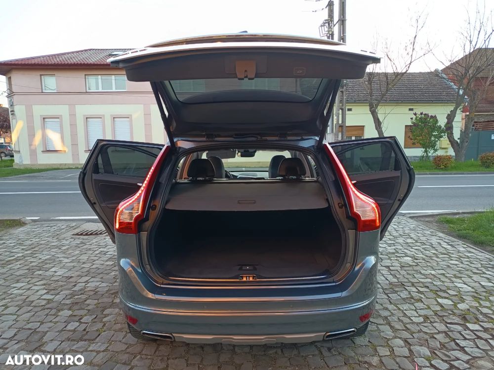 Volvo XC 60 - 8