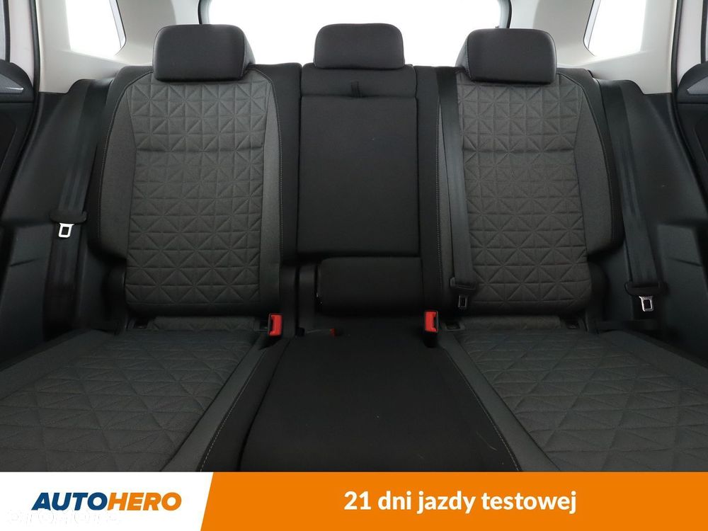 Volkswagen Tiguan - 15