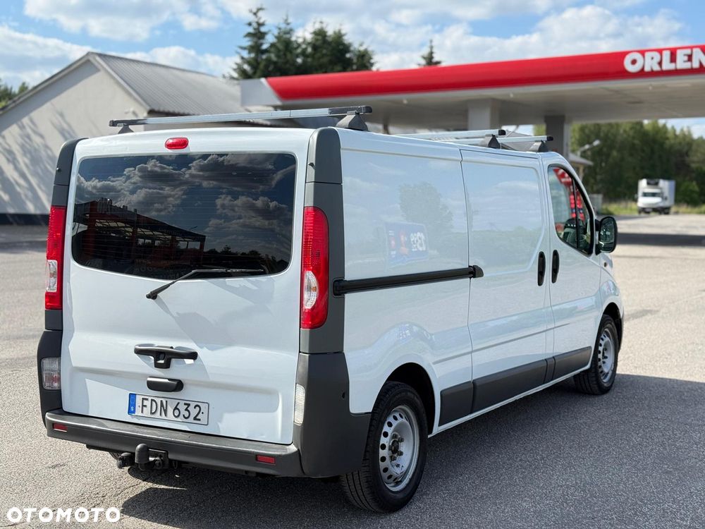 Renault Trafic - 15