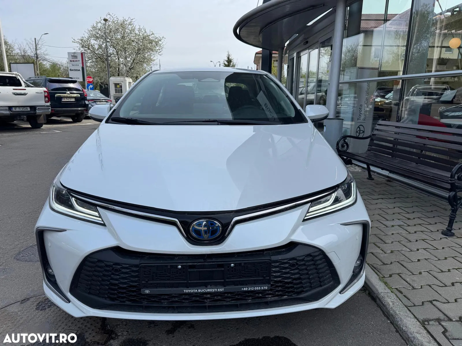 Toyota Corolla 1.8 HSD Business - 3