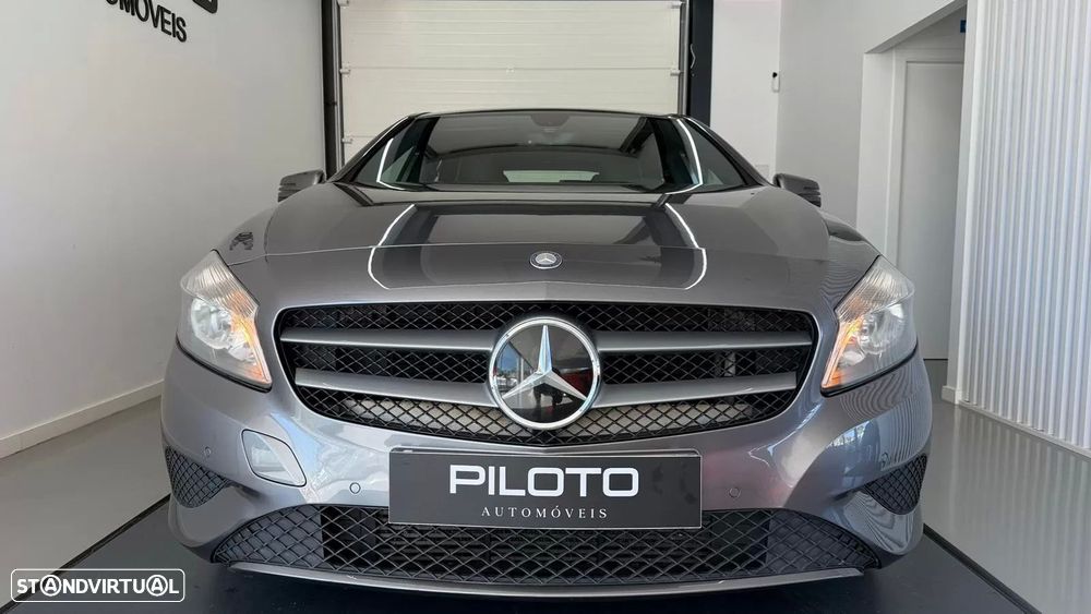 Mercedes-Benz A 180 CDI BlueEFFICIENCY - 4