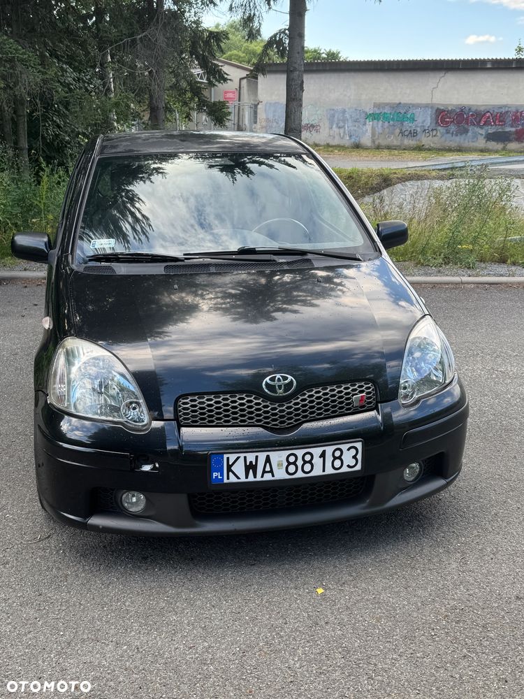 Toyota Yaris - 2
