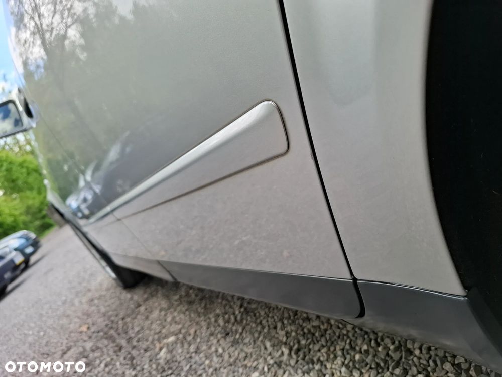 Audi A4 Limousine 1.6 - 12