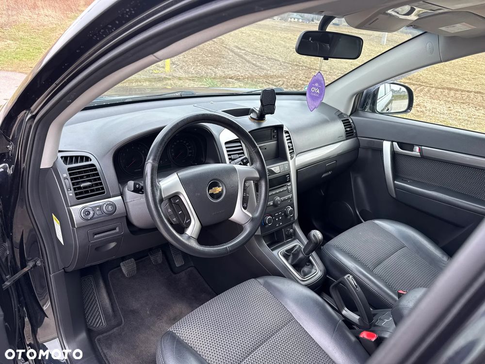 Chevrolet Captiva 2.4 2WD 7 Sitzer LS - 10