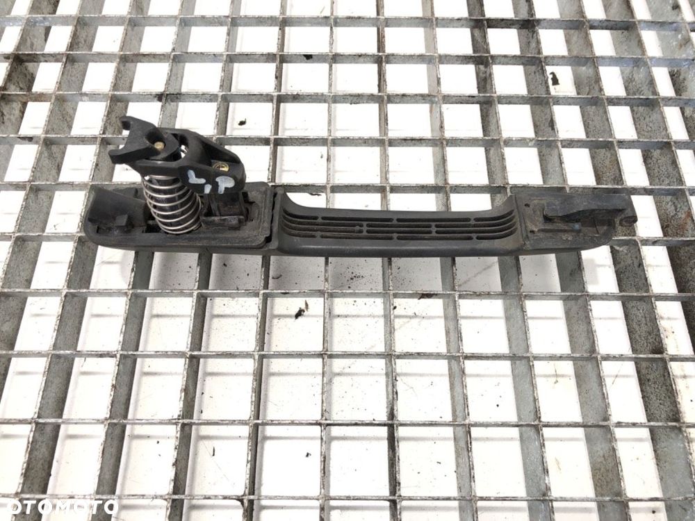 KLAMKA ZEWNĘTRZNA LEWY PRZÓD  MERCEDES-BENZ VITO Autobus (W638) 1996 - 2003 113 2.0 (638.114, - 2