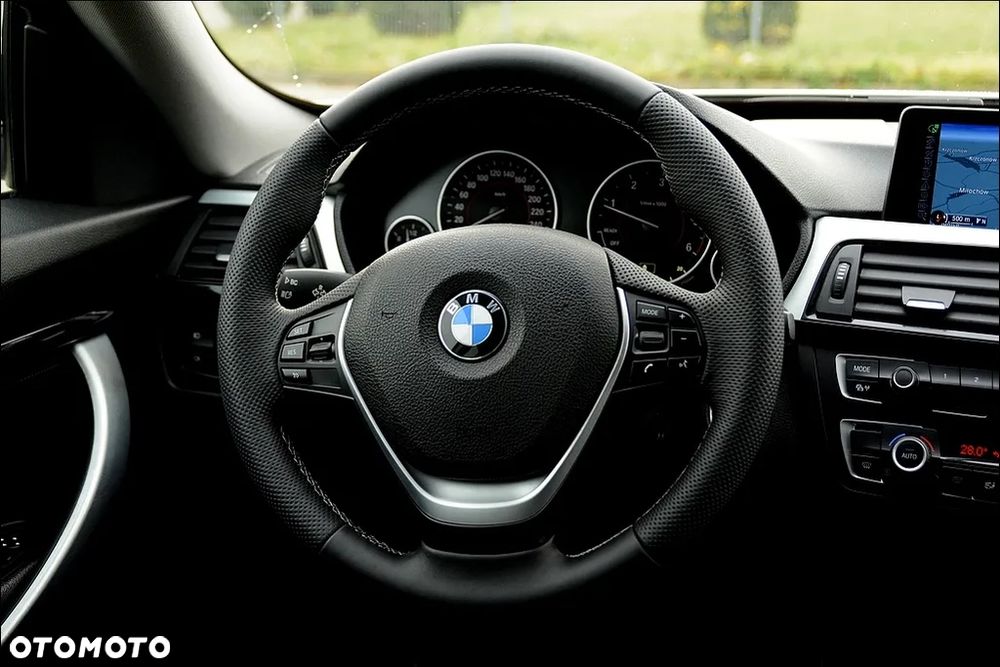 BMW 3GT 318d Luxury Line - 30