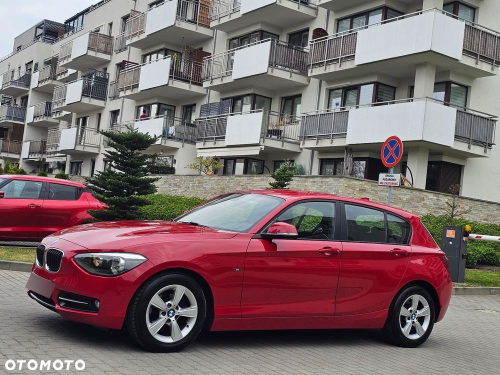 BMW Seria 1 116i Sport Line - 2