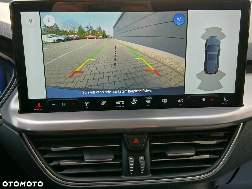 Ford Focus 1.0 EcoBoost mHEV Titanium X - 30