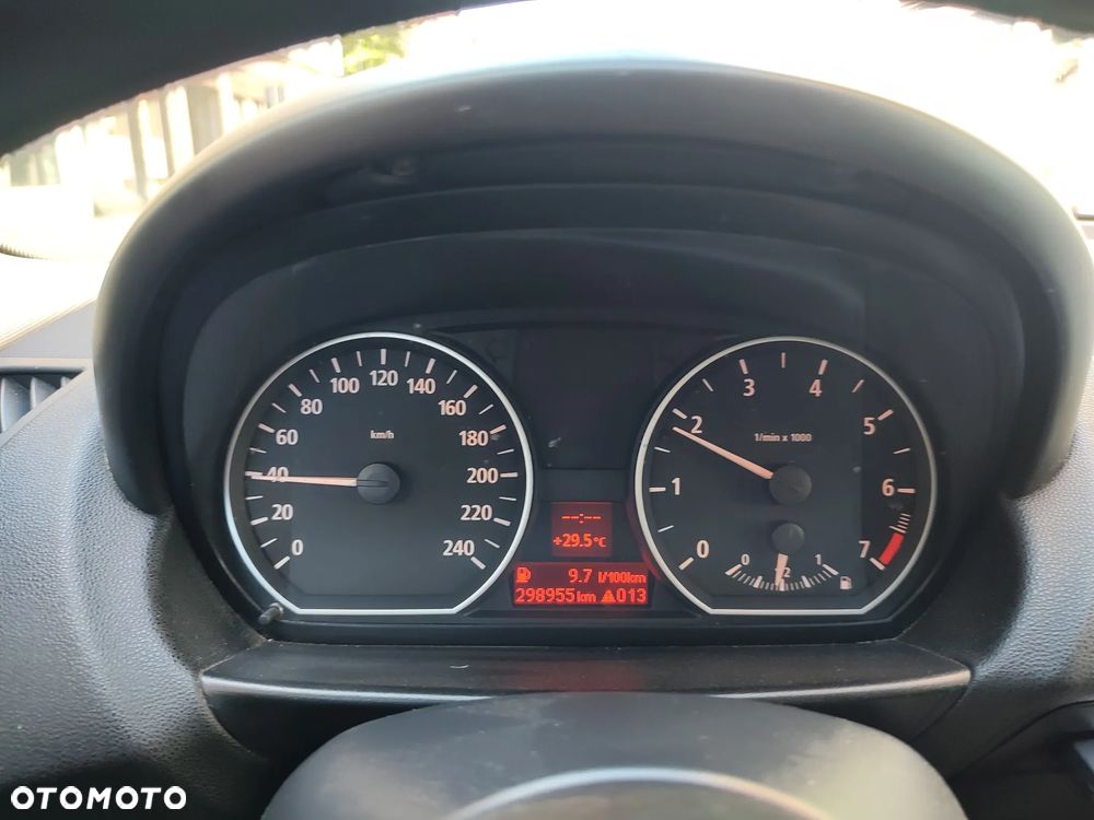 BMW Seria 1 - 14