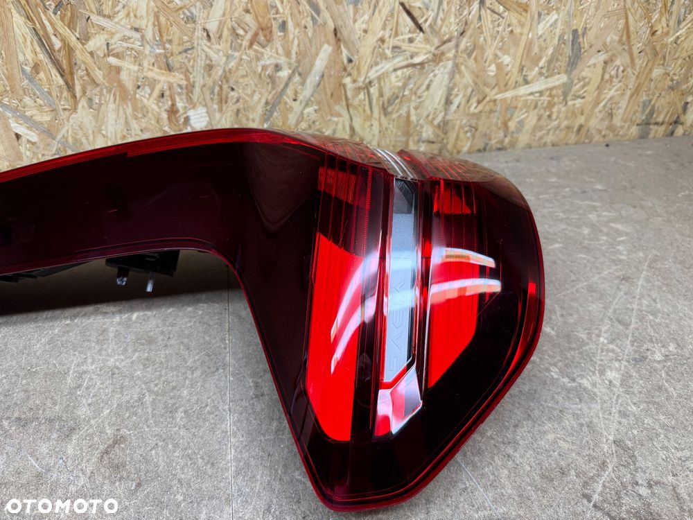 LAMPA TYŁ LEWA LED DACIA JOGGER 265557076R - 7