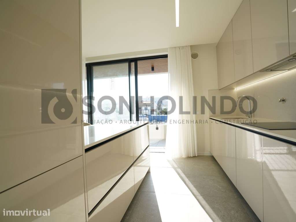 Apartamento T1 novo com varanda, exposição solar Nascente, garagem ... - Grande imagem: 4/28